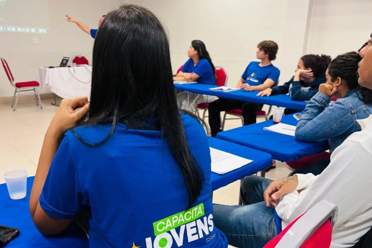 Curso gratuito oferece capacitação para jovens de 18 a 25 anos em Cuiabá
