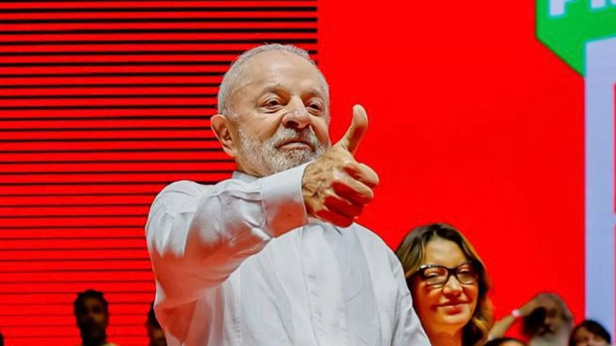 Lula volta a ameaçar bets e manda times de futebol aprenderem ‘a viver sem lavagem de dinheiro’