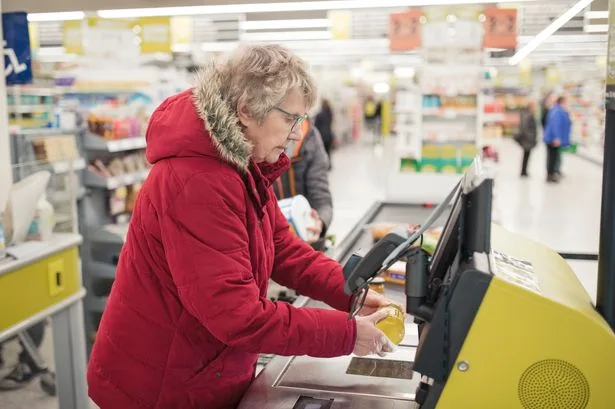 State Pensioners told of £400 DWP boost 'even if you can't get Pensions Credit'