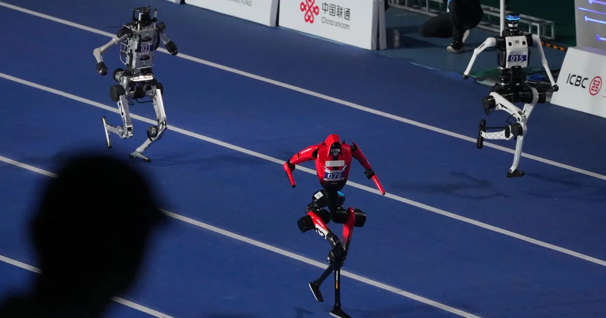 Chinese humanoid robot beats Usain Bolt's sprint world record