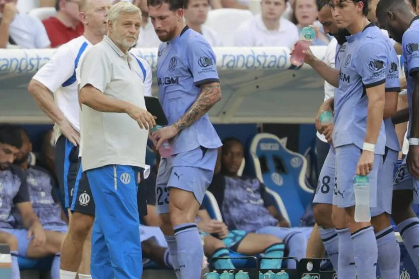 Genesio, entraîneur de l'OM, sur Höjbjerg privé du capitanat : « Ce n'est pas une décision que je partage »
