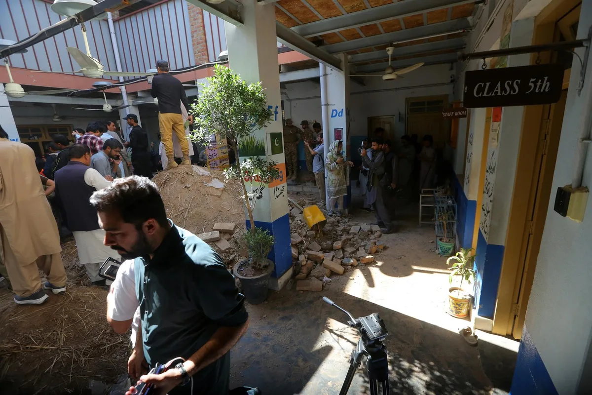 UNICEF pide medidas para garantizar la seguridad tras la muerte de 28 niños por un derrumbe en una escuela