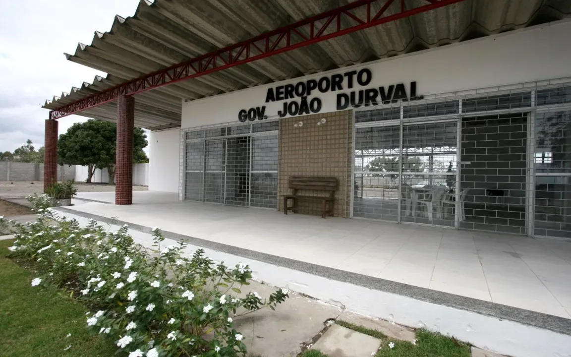 Aeroporto de Feira de Santana tem atividades suspensas; entenda