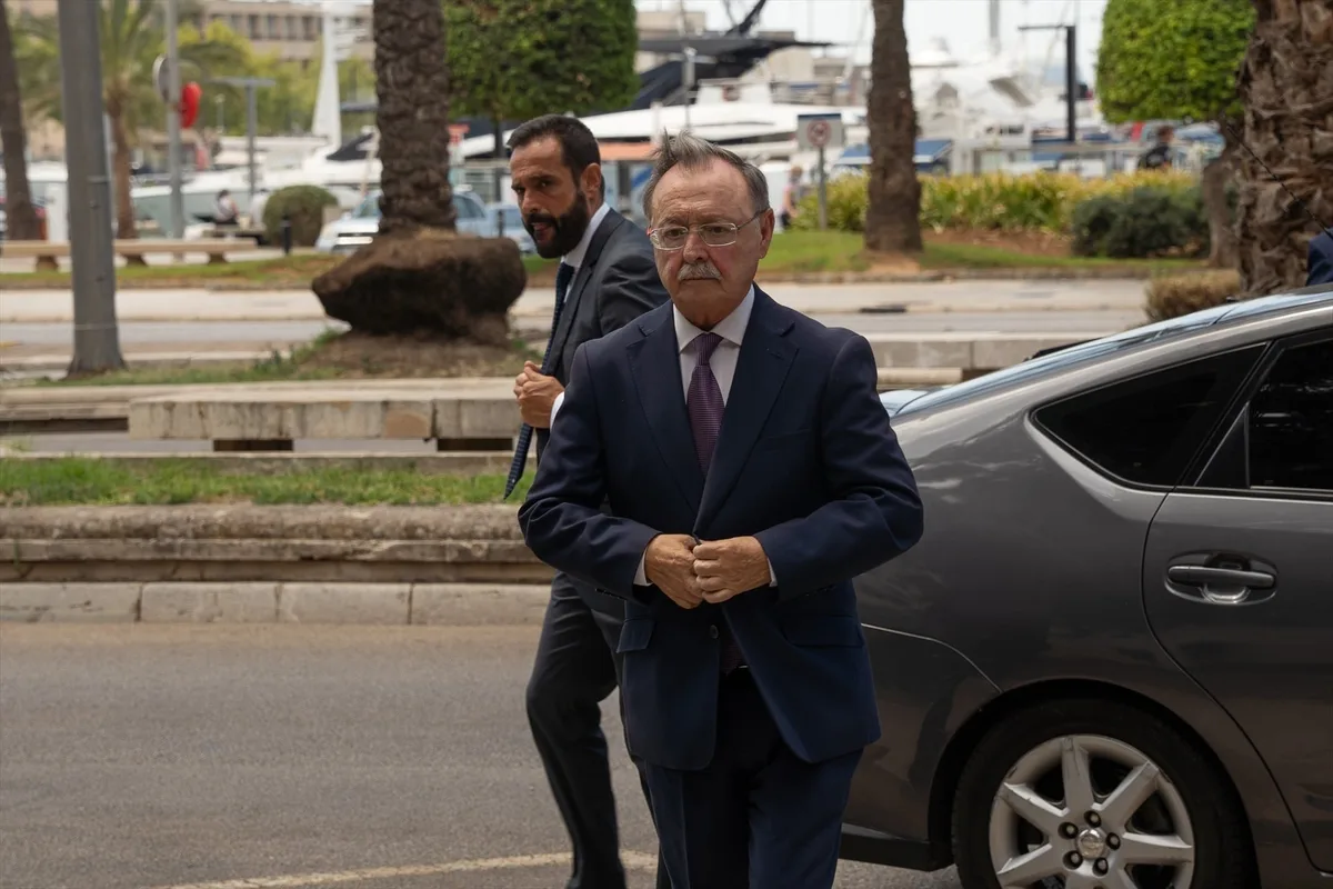 Vivas, el funcionario que ya ha tratado con cuatro presidentes del Gobierno, pero ninguno como Sánchez: “Ceuta es España porque lo quiere el corazón de los ceutíes”