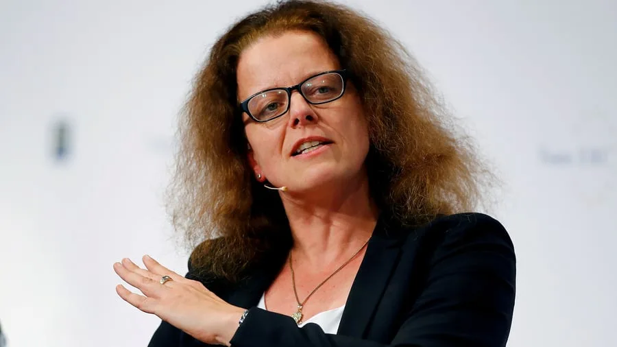 Konjunktur: EZB-Direktorin Schnabel spricht sich für höheren Leitzins aus