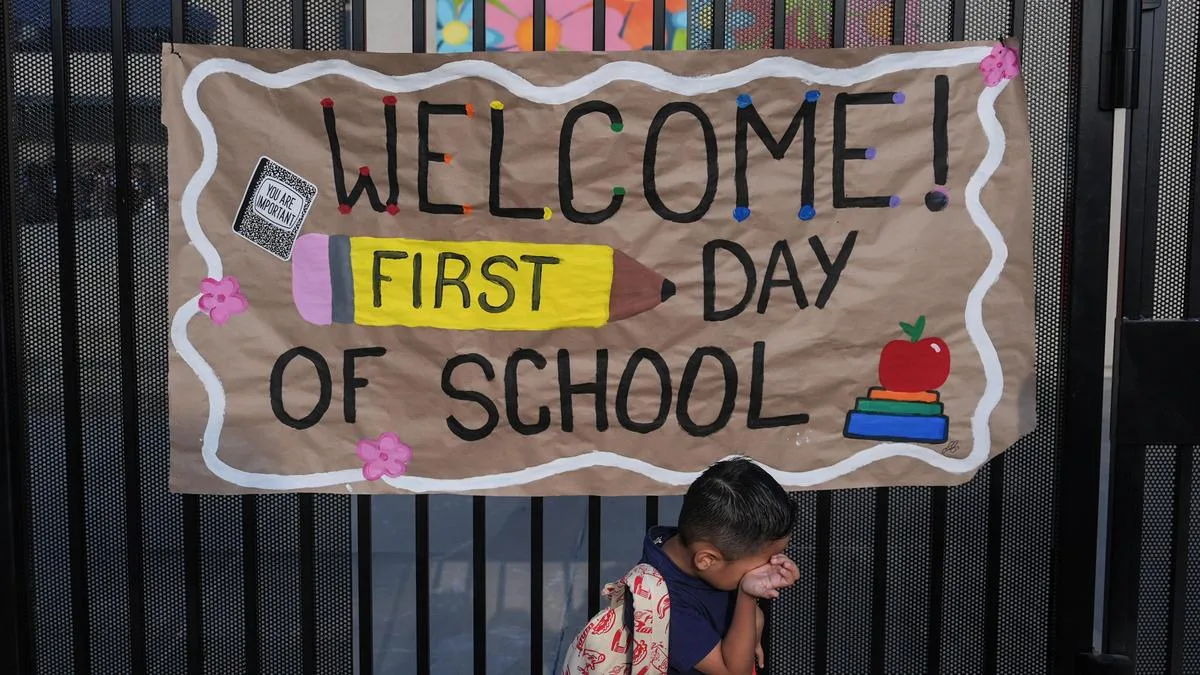 California governor signs law to limit children's social media risks