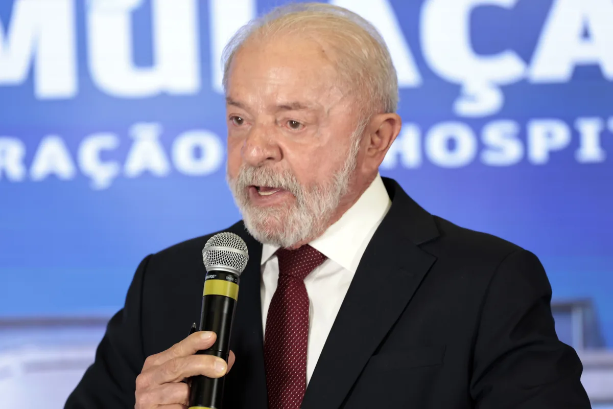 Lula anuncia investimentos de R$ 2,3 bilhões em inteligência artificial