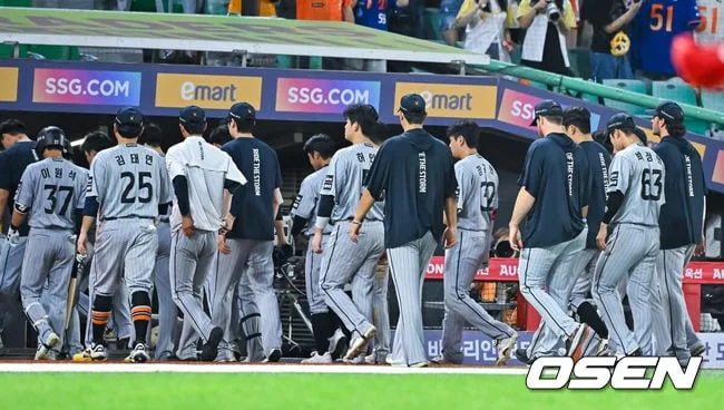‘롯데 5연패·한화 7연패·키움 5연패’ 설마 탱킹 경쟁인가, 홀로 승리한 SSG “일부러 지는 건 프로 아니야” [오!쎈 고척]