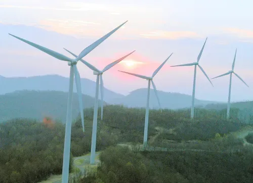 R20bn investment fuels South Africa's renewable energy growth with 124 new projects