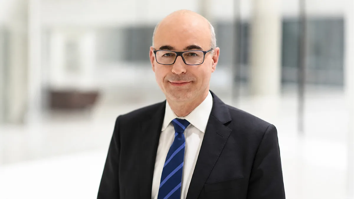 Só lembra da Europa nas férias? Este economista alemão diz por que o seu patrimônio também deveria viajar para lá