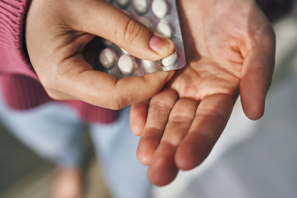 69% dos consumidores temem comprar medicamentos falsificados pela internet, aponta pesquisa