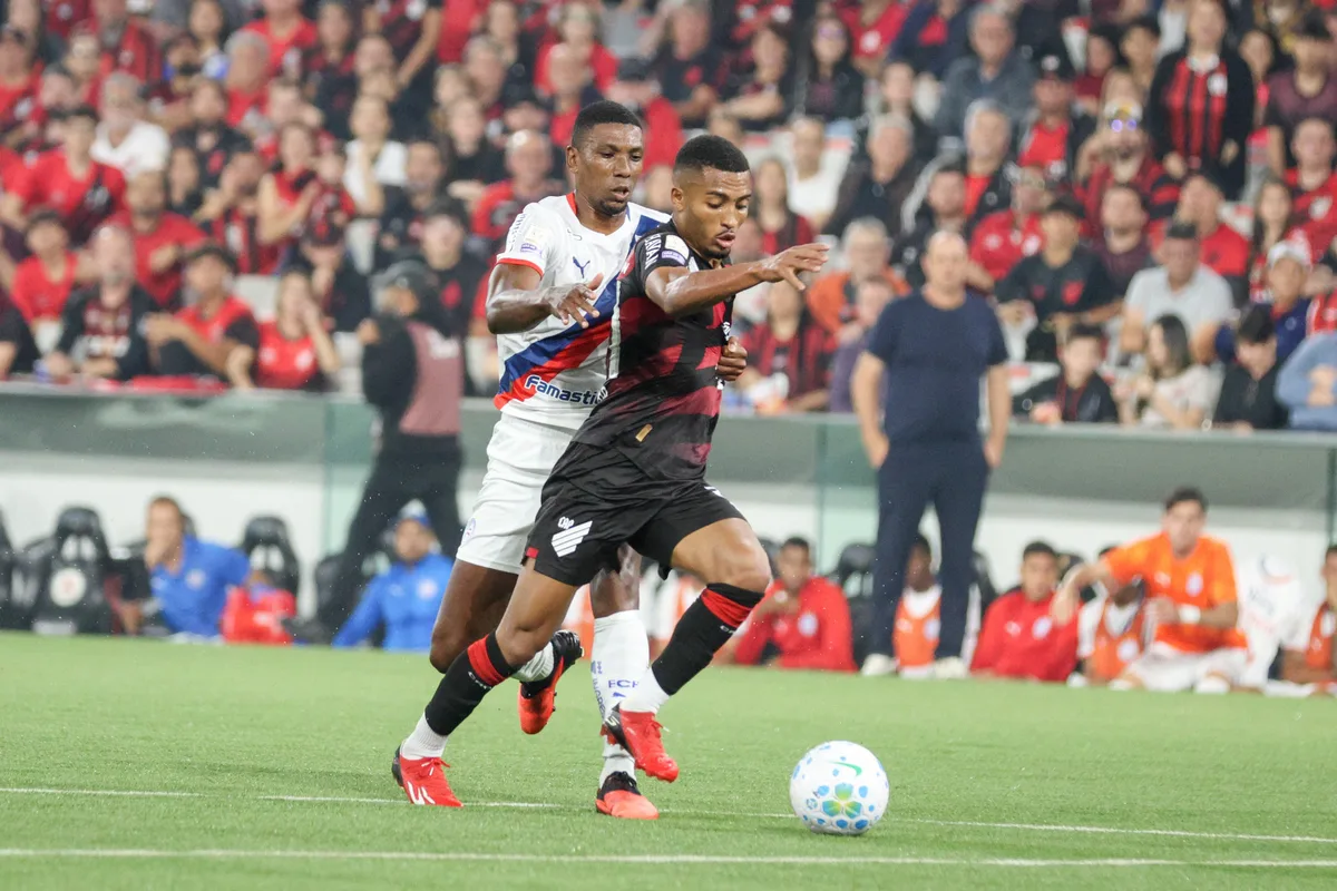 Athletico 2 x 1 Bahia: assista aos gols e aos melhores momentos