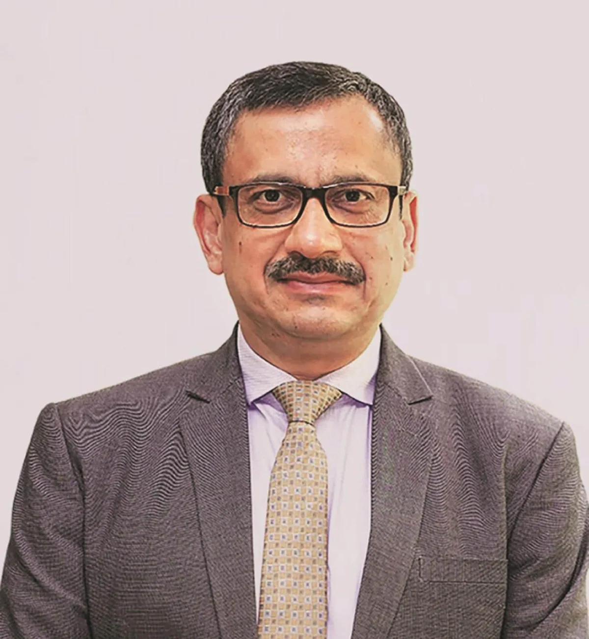 Public sector banks underparticipate in forex derivatives mkt: RBI DG Jain