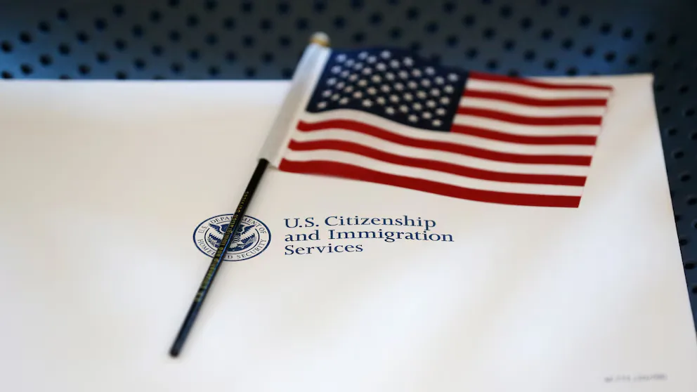 Uscis confirma el fin de la prórroga para permisos de trabajo