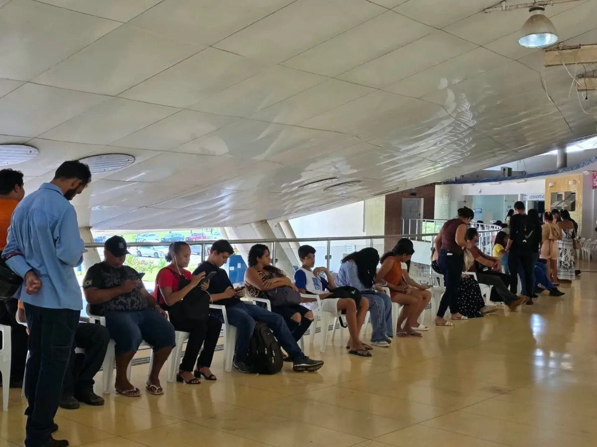 Mesmo com prorrogação, transferência de créditos do transporte coletivo registra filas em Rio Branco: ‘Tenso’