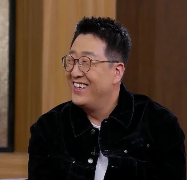 현봉식 "'17살 연상' 김윤석과 동년배 형사 역할..반말했다" ('데이앤나잇')