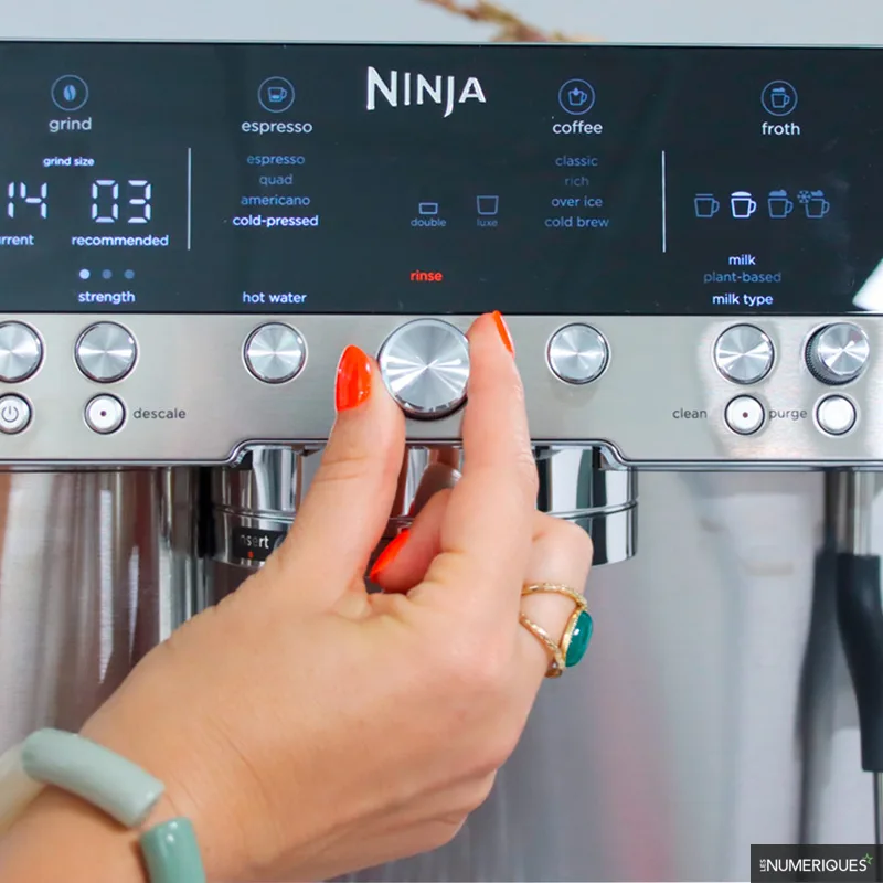 Actualité : French Week Amazon – La cafetière à percolateur Ninja Luxe Café Premier ES601EU à 429,00 €