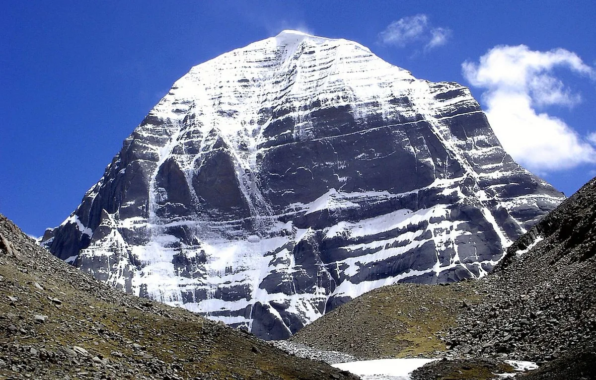 Rota para monte sagrado no Tibete e paisagens do Himalaia: o que atrai turistas à região atingida por avalanche no Nepal