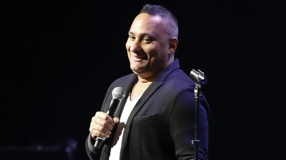 Russell Peters bought Hidden Hills estate for $6.45M, sold it for $7.8 million