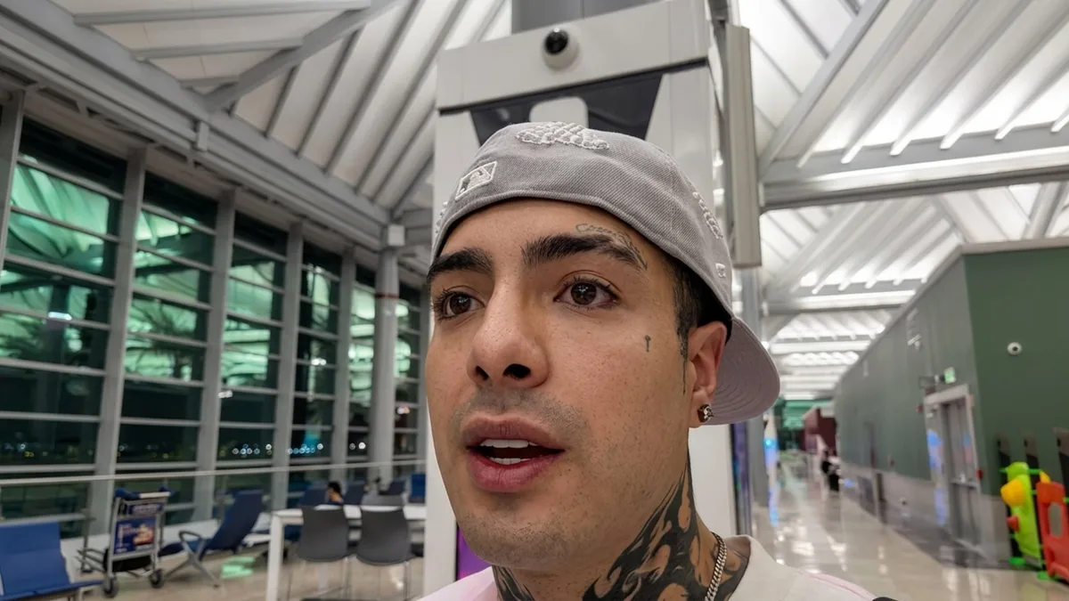 Derek Trejo reporta la presunta detención de Naim Darrechi en el aeropuerto de Madrid: “Ojalá fuera una broma”