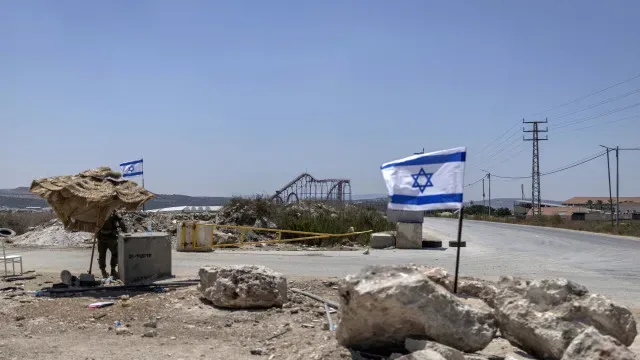 Israel reclama morte de 3 membros do Hamas em ataque aéreo na Cisjordânia