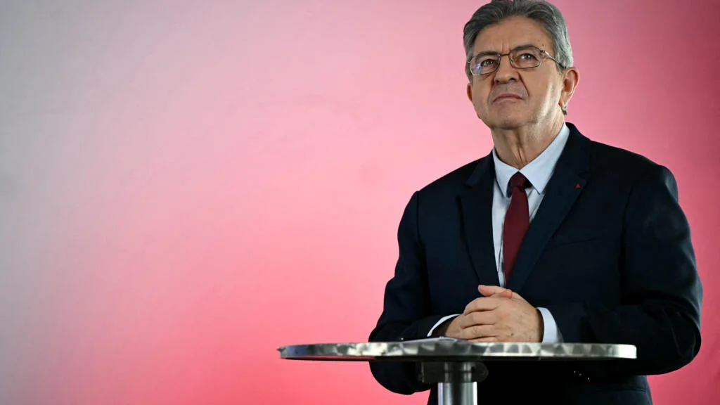 France: en pleine bataille budgétaire, LFI dévoile sa contre-proposition pour 2027
