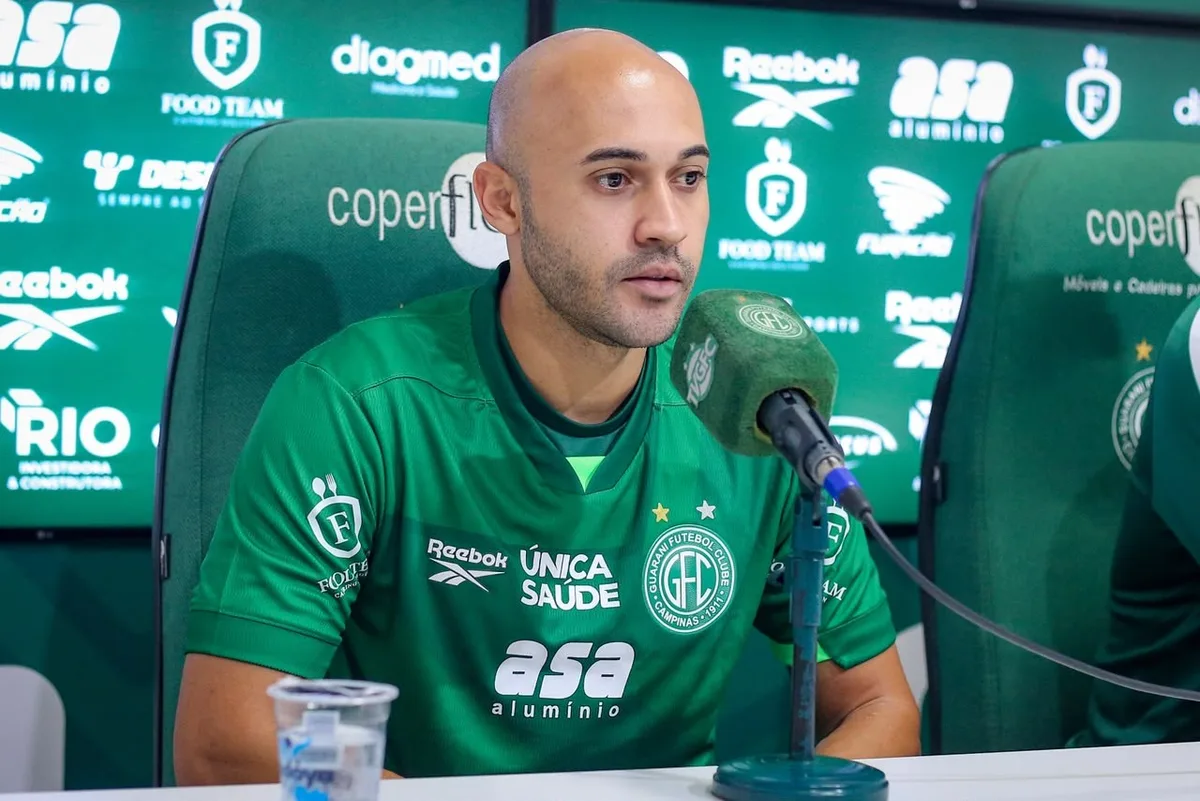 Chapecoense acerta com lateral do Guarani por empréstimo