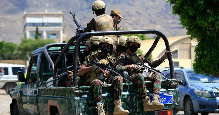 Estados Unidos e houthis reuniram-se secretamente em Omã