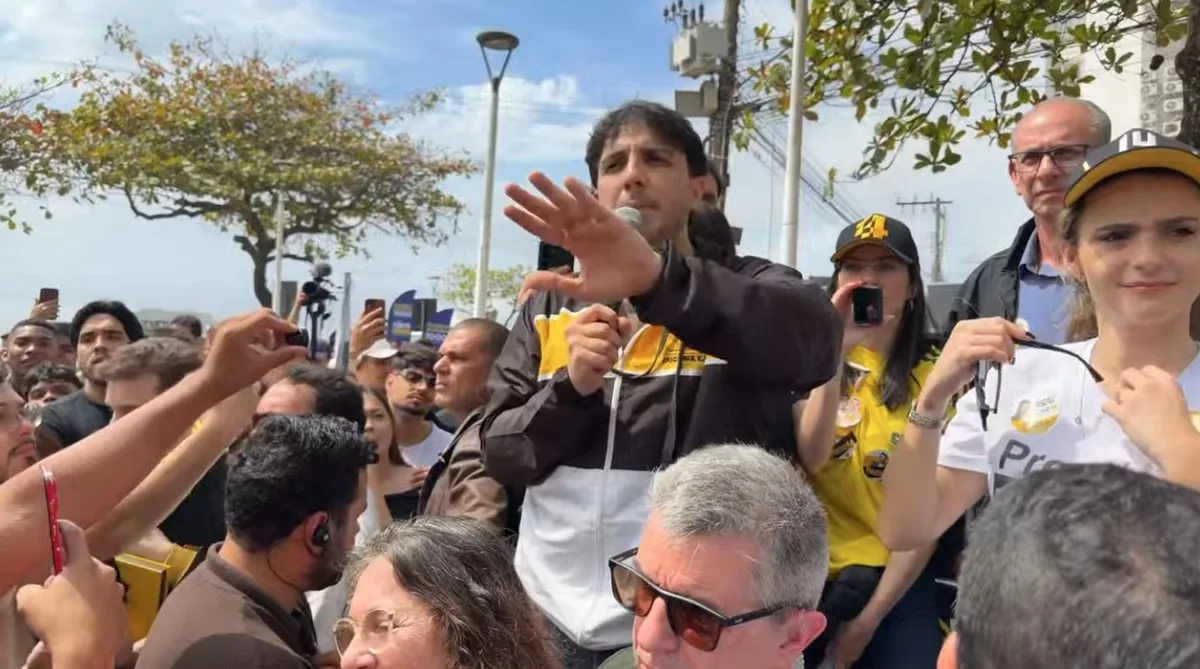 Renan Santos fala em 'cinismo' de eleitores que apoiam Valdemar após protestos anticorrupção