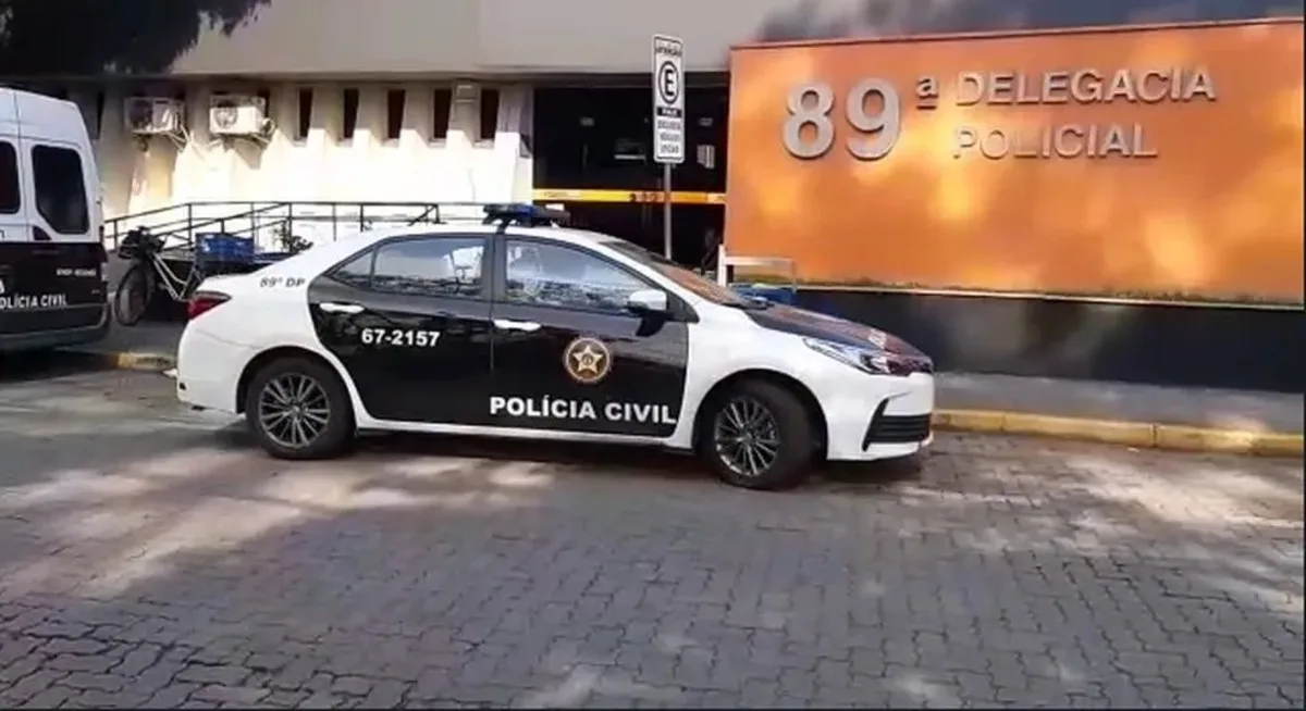 Mulher é presa por suspeita de tentativa de homicídio em Resende