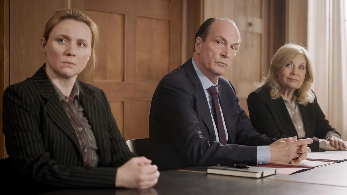 "Die Kanzlei": Sabine Postel und Herbert Knaup auf den Spuren von O.J. Simpson und Alec Baldwin