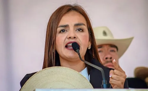 Grecia Quiroz impugnará resolución que favorece a Fernández Noroña; acusa al Tribunal Electoral de Michoacán de proteger al senador