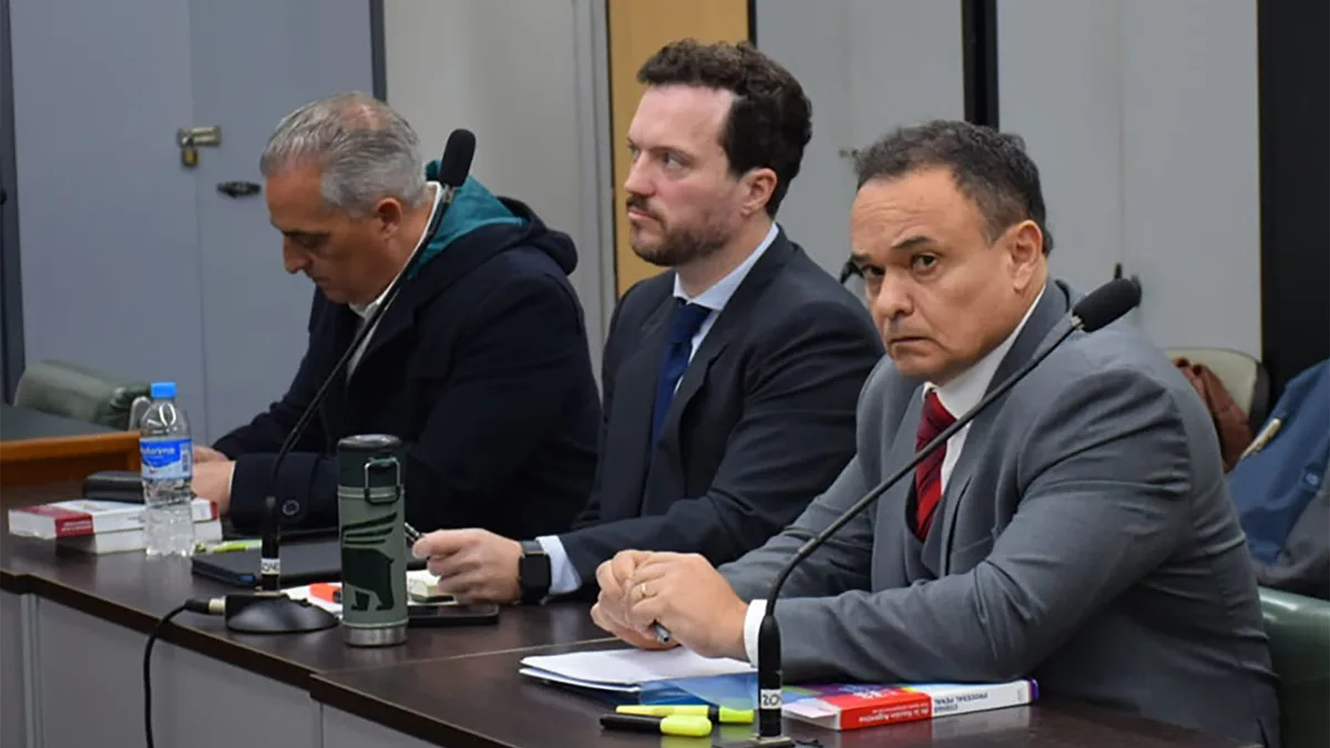 La Corte dejó firme la condena al secretario judicial que usó el sistema de escuchas telefónicas para espiar a su pareja y a un ex novio