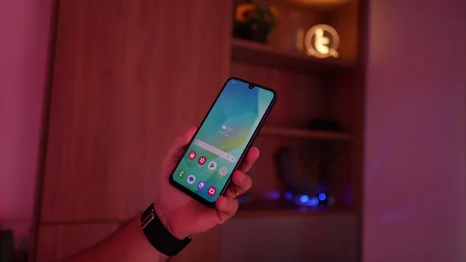 Galaxy A16 5G recebe One UI 9 Beta 3 com correção para fotos em tom verde