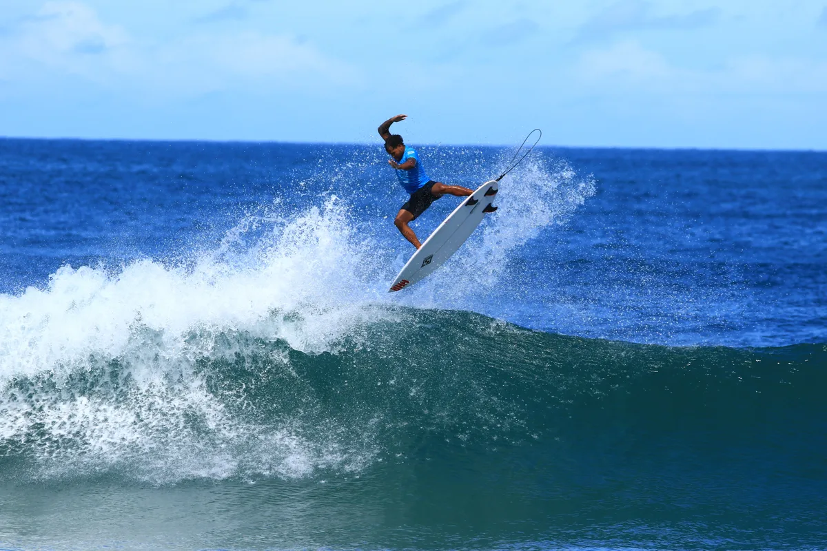 Terra de Medina e Pupo, Maresias recebe etapa da divisão de acesso à elite mundial do surfe