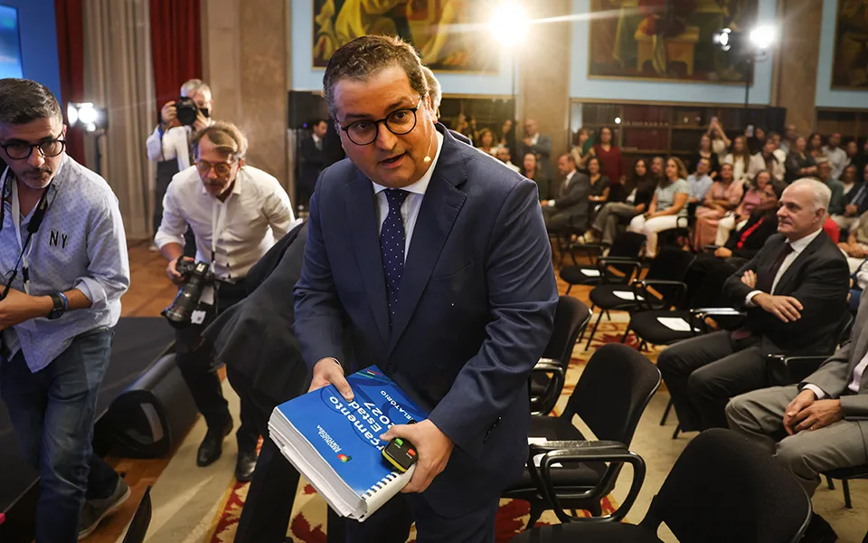 Um OE descafeinado e os avisos do FMI a França. Veja o rating da semana