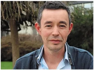 Arnaud Elegoët : « Ret eo embann danvez diouzh ar c’hiz en hor yezh »
