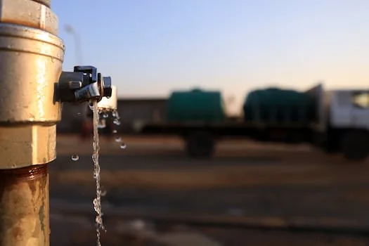 Gauteng warned to cut water use as demand surge strains supply