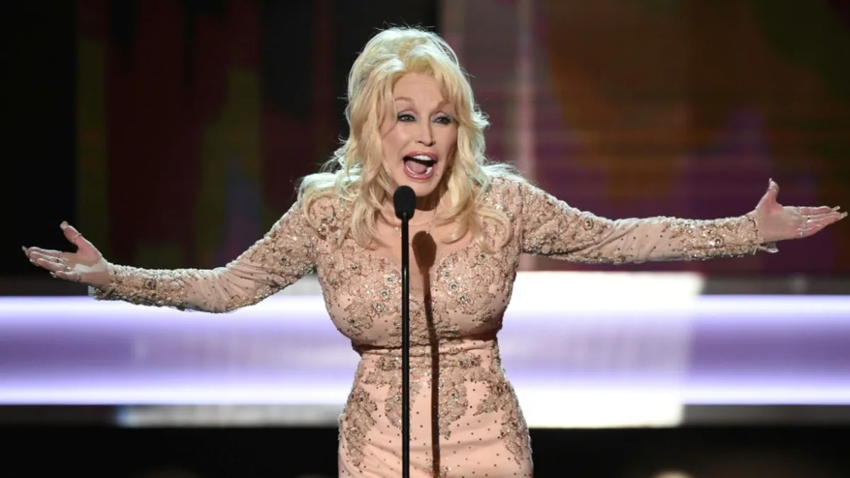 Trump würdigt Dolly Parton als „eine der größten Countrysängerinnen“