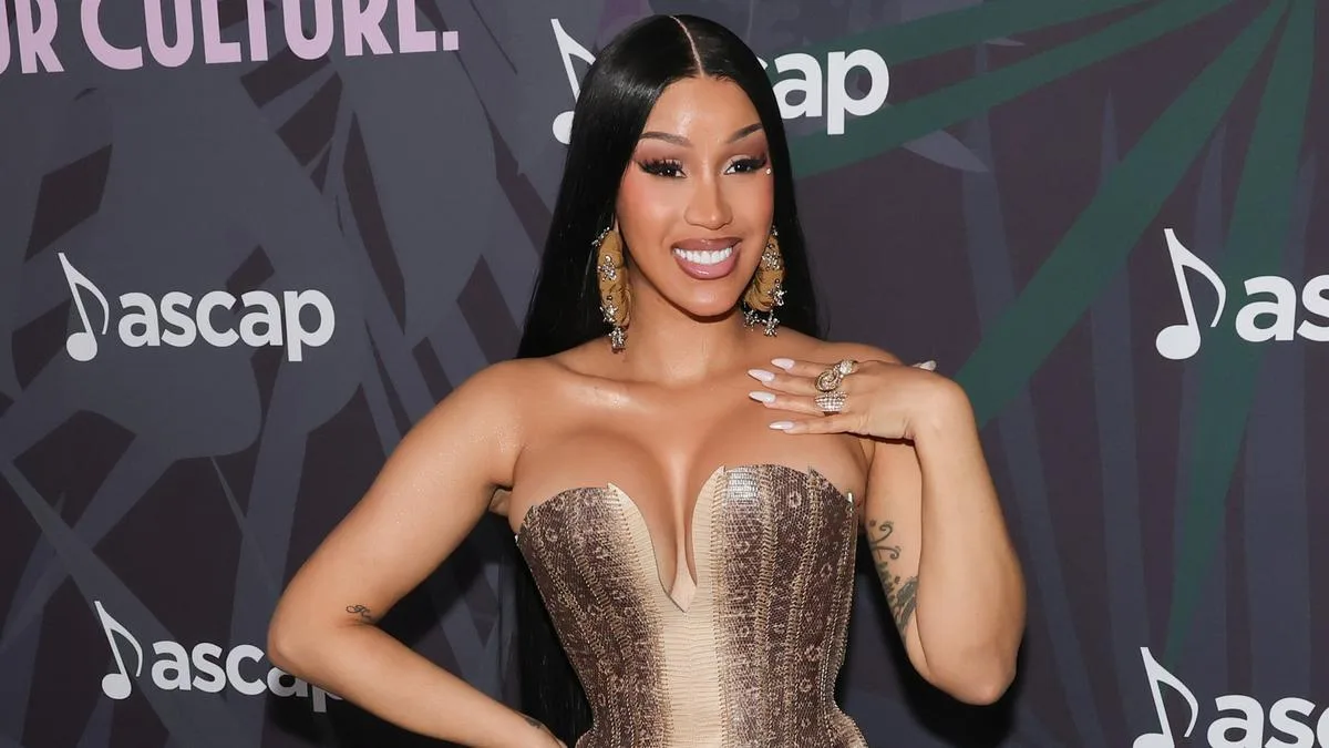 Girls are jealous of me, says Cardi B