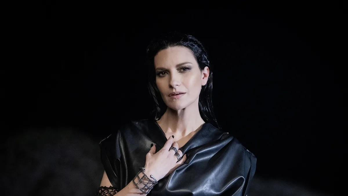 Laura Pausini: "Eu amo cantar em português"