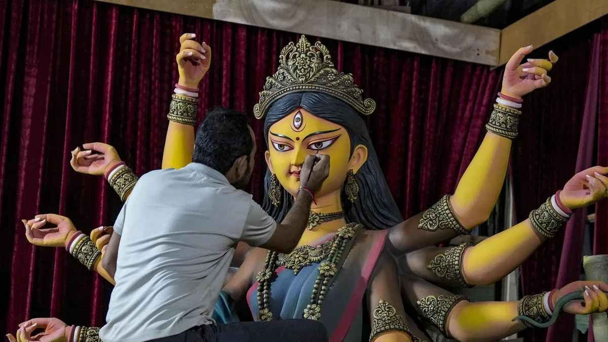 ‘Buy biryani from Hindu shops’ poster campaign sparks row in Bengal's Siliguri ahead of Durga Puja