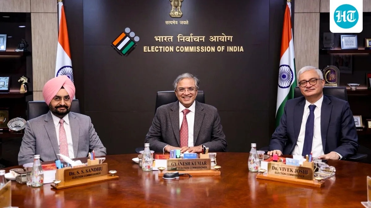 ‘System can’t be honest when you win and rigged when you lose’: 124 ex-bureaucrats defend Election Commission, SIR exercise