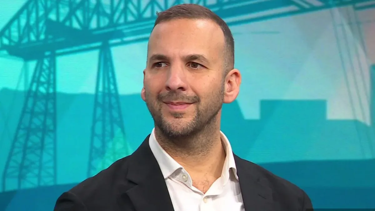 Green Party leader Zack Polanski calls for data centre freeze in England; says they 'guzzle' energy, water