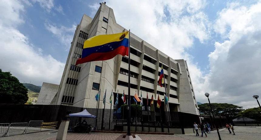 ¿Por qué empezar por el TSJ y no el CNE? Diputado Ramón López reveló la fecha en la que estaría listo el nuevo Poder Judicial