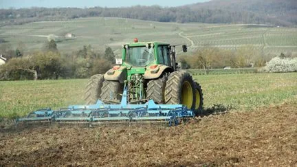 Un agriculteur condamné à un an de prison ferme pour avoir tiré sur ses cambrioleurs venus lui siphonner son carburant