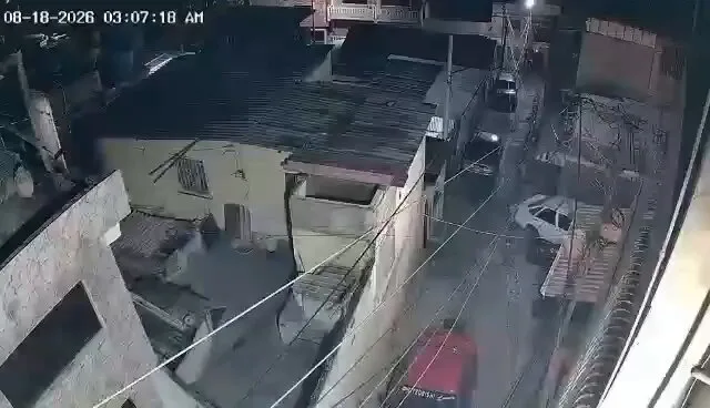 Cámaras de seguridad captan el sismo registrado en Caracas y La Guaira este #18Ago