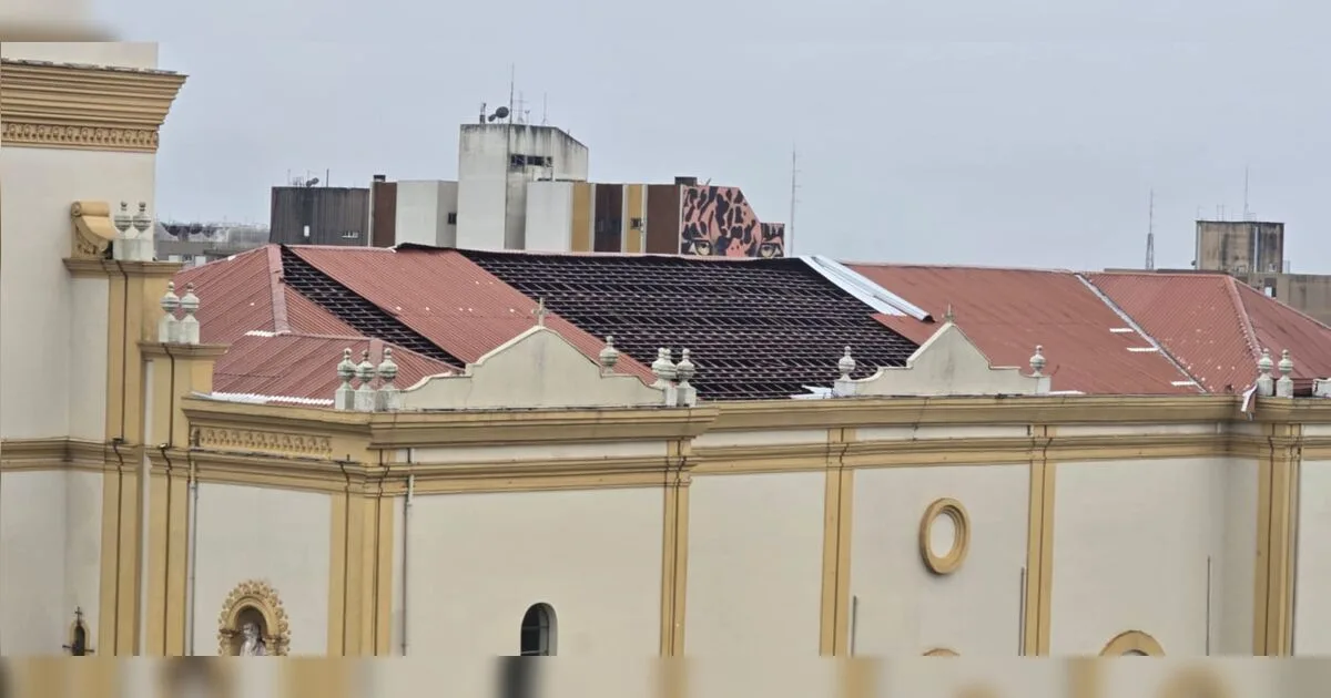 Temporal com ventos de 125 km/h destelha Catedral em cidade do PR e deixa rastro de destruição