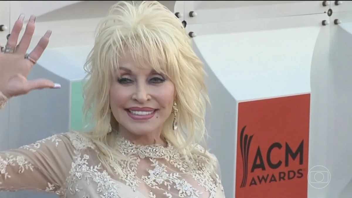 Dolly Parton, considerada a rainha do country, morre aos 80 anos