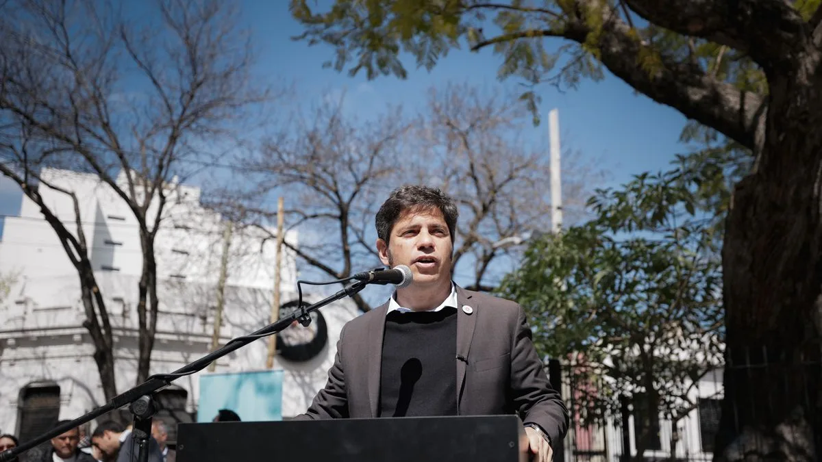 Axel Kicillof viaja el martes a Nueva York para reunirse con inversores y participar de un panel en Columbia